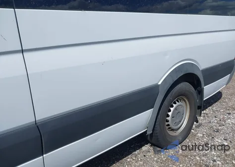 2014 Mercedes-Benz Sprinter 2500 High Roof z USA, uszkodzony, nr VIN WDZPE8DC5E5893666